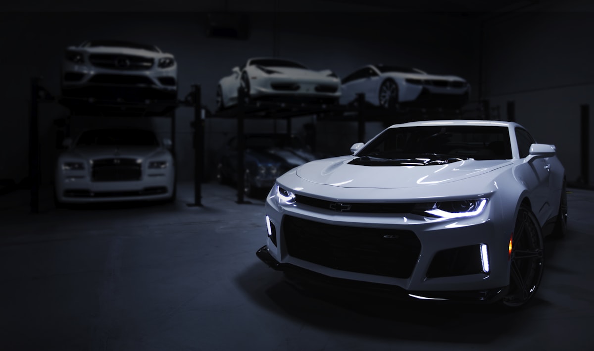 Voiture premium représentant une assurance confort
