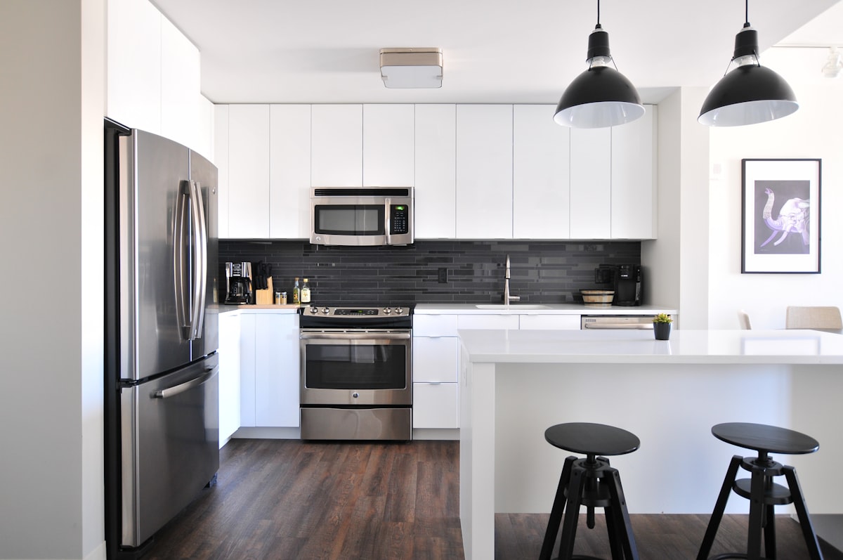 Cuisine moderne pour garantie incendie et dommages domestiques